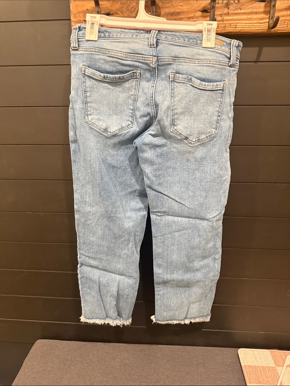 Liverpool Light Blue Cropped Frayed Hem Jeans - Picture 2 of 4